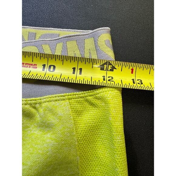 Gymshark Flex Shorts Athletic Biker Shorts Mid Rise Lime Green And Gray Size XS - Picture 5 of 6